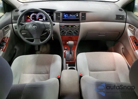 2008 Toyota Corolla Ce z USA, uszkodzony, nr VIN 2T1BR30E38C895853